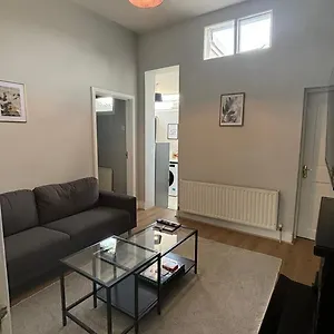 Homely 3 Bed City House Holiday home Dublin