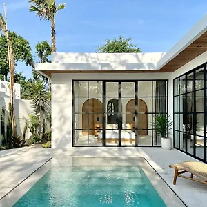Melrose X The Young Villa Uluwatu (Bali)
